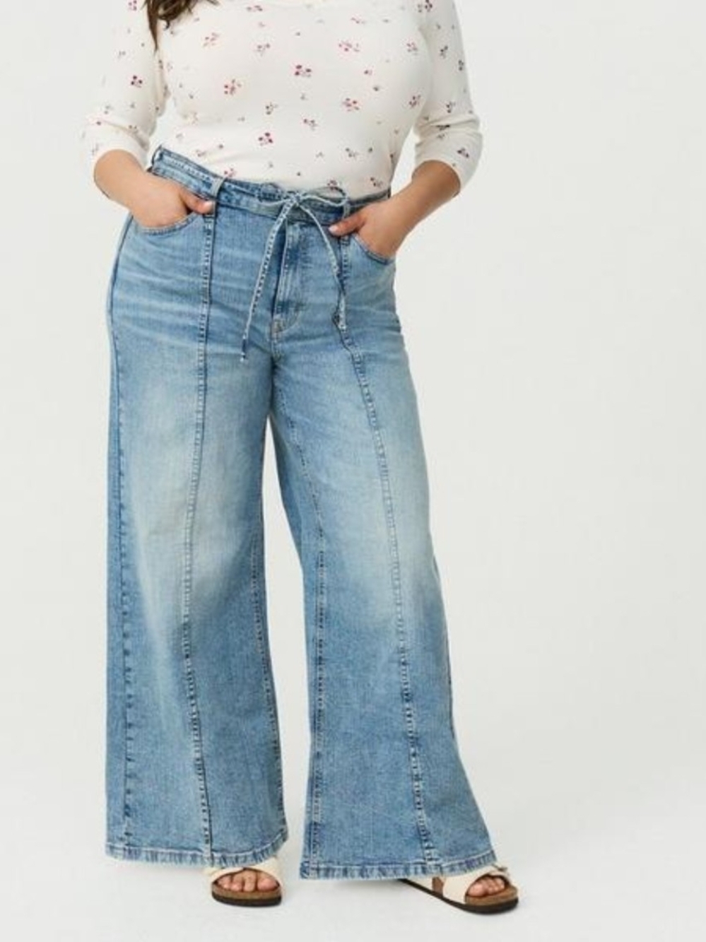 Torrid Wide Leg Light Blue Women's Jeans, SZ 10S, NWOT